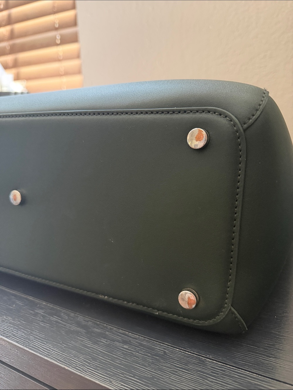 EUC KAAI Midi Pyramid Bag in Forest Green - Picture 4 of 10